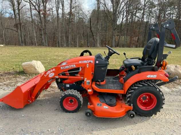 Kubota modello BX2680 lunga