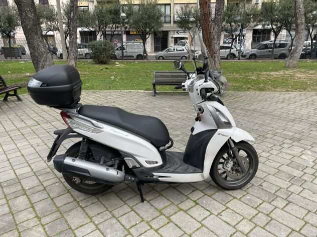 KYMCO PEOPLE GTI 300 COLORE BIANCO OTTIME CONDIZIONI