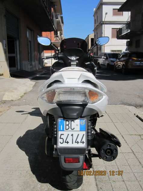 KYMCO Xciting R 300i