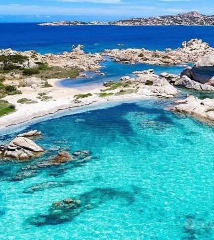 LA MADDALENA (Sardegna) 2023 case-vacanza con parcheggio e terrazzo