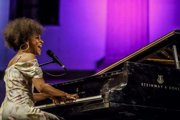 La pianista cubana Jany McPherson inaugura la nuova edizione di Monza Visionaria