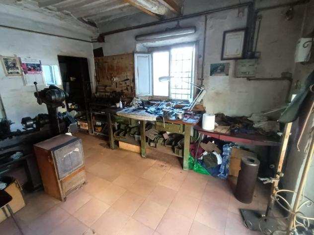 Laboratorio in vendita a Monte San Quirico - Lucca 40 mq Rif 1255789