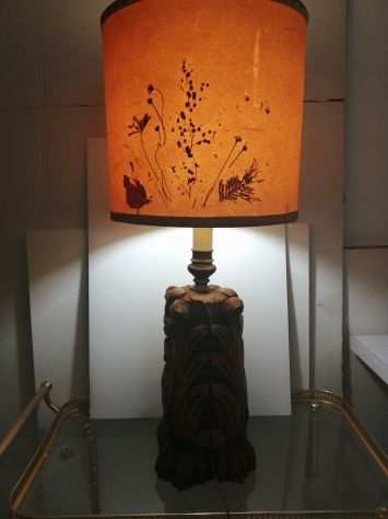 lampada in legno