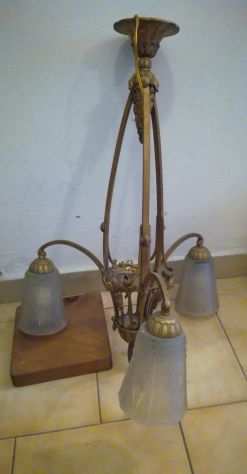 Lampadario in bronzo dorato francese anni 30