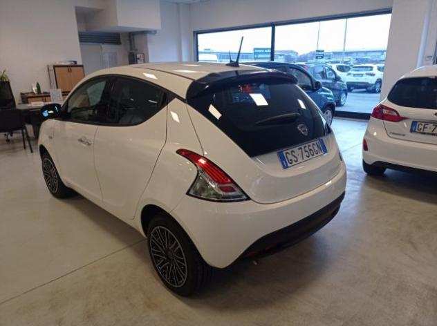 LANCIA Ypsilon 1.0 FireFly 5 porte SampS Hybrid Oro rif. 20264791