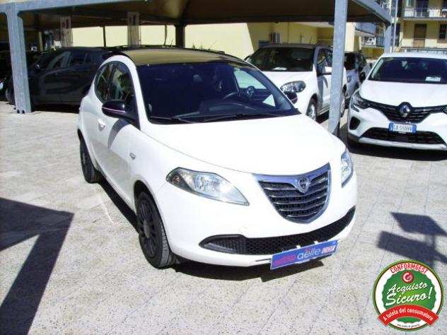 LANCIA Ypsilon 1.2 69 CV 5 porte SampS Gold rif. 21476181