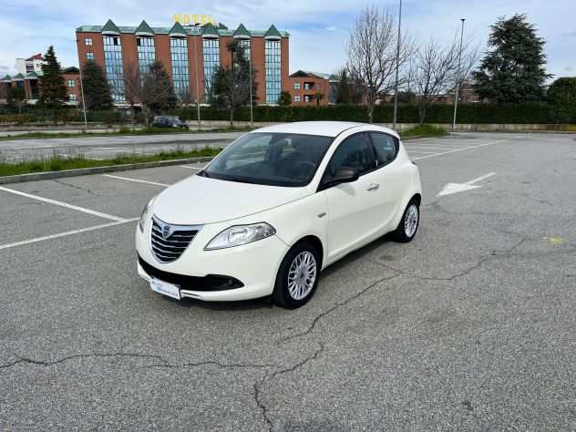 Lancia Ypsilon 1.2 8v 69cv E6