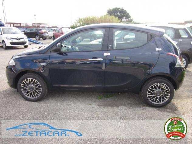 LANCIA Ypsilon FireFly 5 porte SampS Hybrid GOLD  NUOVE  rif. 14530418