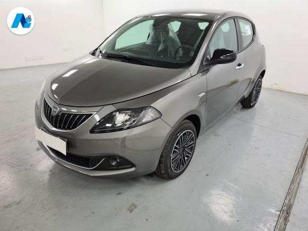 Lancia Ypsilon null