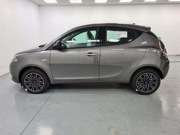 Lancia Ypsilon null