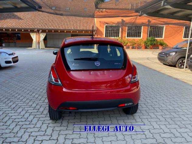 LANCIA Ypsilon PROMO FIN 1.0 5 porte SampS Hybrid Silver KM 0 rif. 19206363