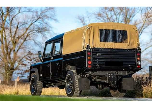 Land Rover Defender 2.5D Crew Cab