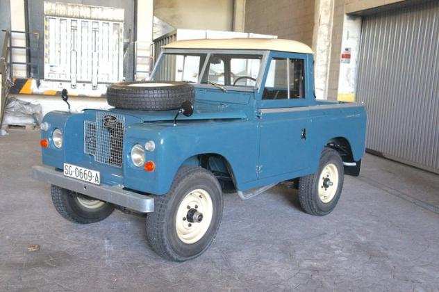 Land Rover - Series IIA 88 Pick Up - 1972