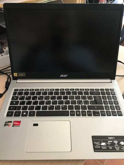 laptop ACER ASPIRE A515-45