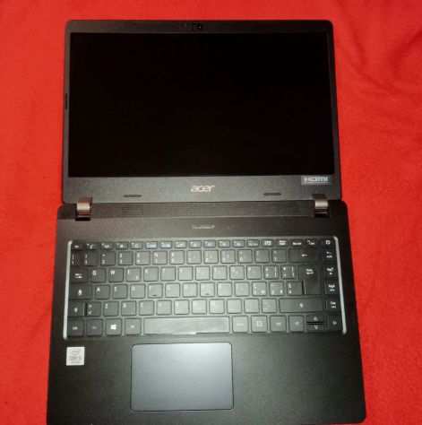 Laptop Acer TravelMate P214-52