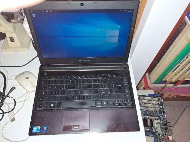 laptop gateway