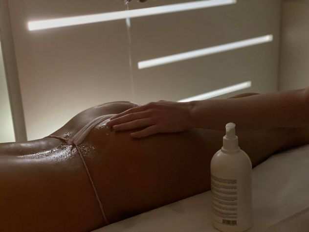 LASCIA FUORI LO STRESS FATTI RIGENERARE DA NOI
