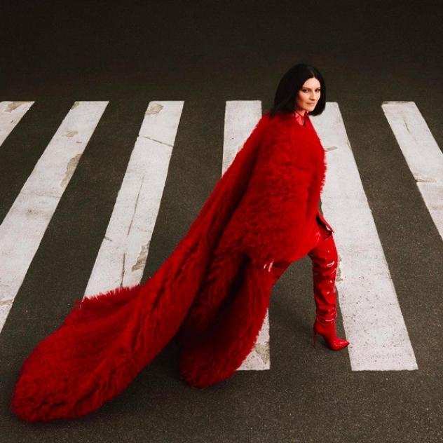 Laura Pausini - Bari 2023 - il 30 dicembre 2023 - partenza da MAGLIE