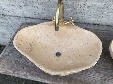 Lavabo lavandino da appoggio in pietra beige 1