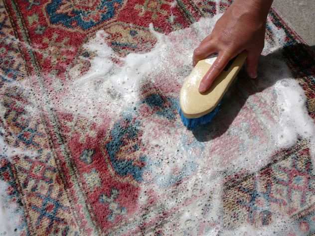 Lavaggio completo e profondo tappeti Persiani Treviso, pulizia tappeto Treviso