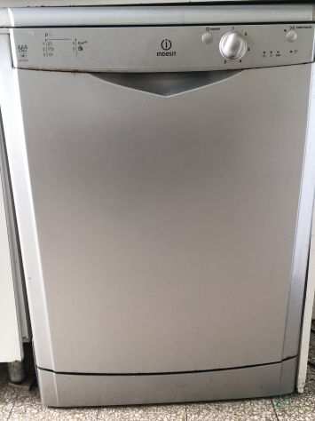 Lavastoviglie INDESIT DFG 051 Silver