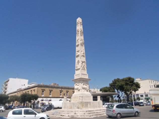 LECCE PALAZZINA 6 APPARTAMENTI con singole