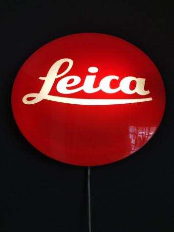 Leica - Insegna luminosa (1) - Light Box - Plastica