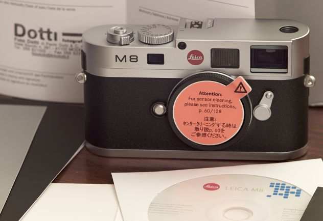 LEICA M8 SILVER INTONSA DA COLLEZIONE 685 SCATTI