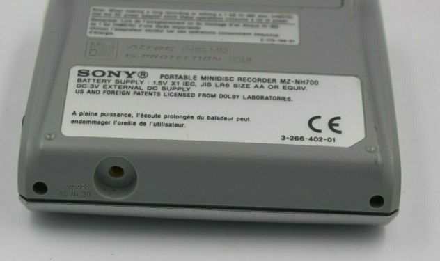 Lettore Minidisc portatile Sony MZ-NH700