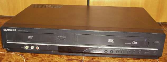 lettore SAMSUNG DVD V6600 VHS VCR COMBO COMBI VIDEOREGISTRATORE 6 HEAD