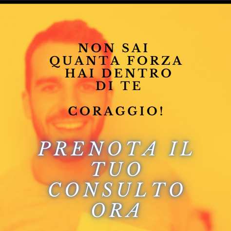 Lettura tarocchi professionale chiamata con il cartomante Max Se stai leggendo