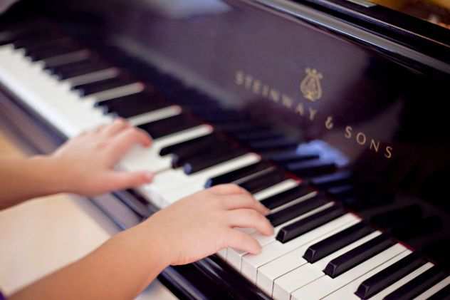 Lezioni di pianoforte a Desenzano del Garda