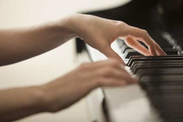 Lezioni di pianoforte per adulti e bambini