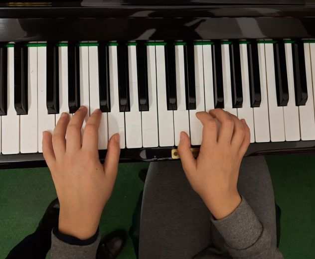 Lezioni di pianoforte per bambini ed adulti a Monza