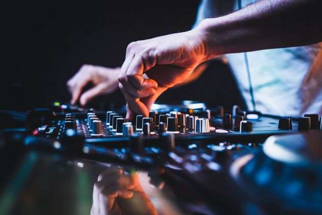 Lezioni per aspiranti DJ