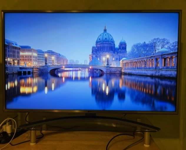 LG Smart TV 43quot 4K Ultra HD Nuovo