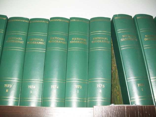 Libri ed enciclopedie storiche antiche di classe.Treccani,Bompiani...