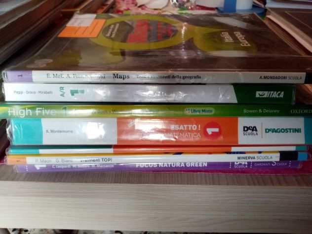 Libri scolastici 1,2,3 media