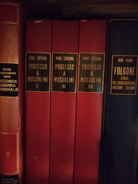 Libri vari e enciclopedie miste vendo