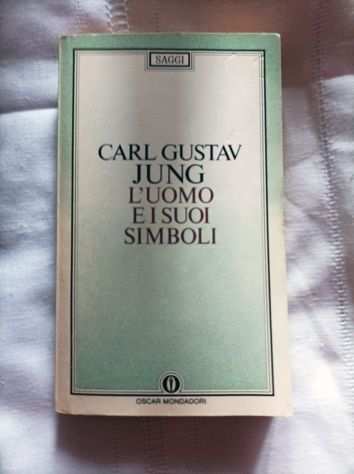 LIBRO LUOMO E I SUOI SIMBOLI Carl Gustav Jung