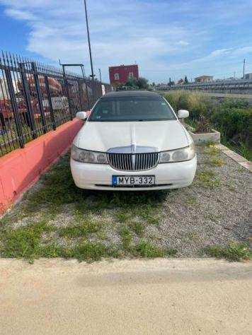 LINCOLN - Town Car