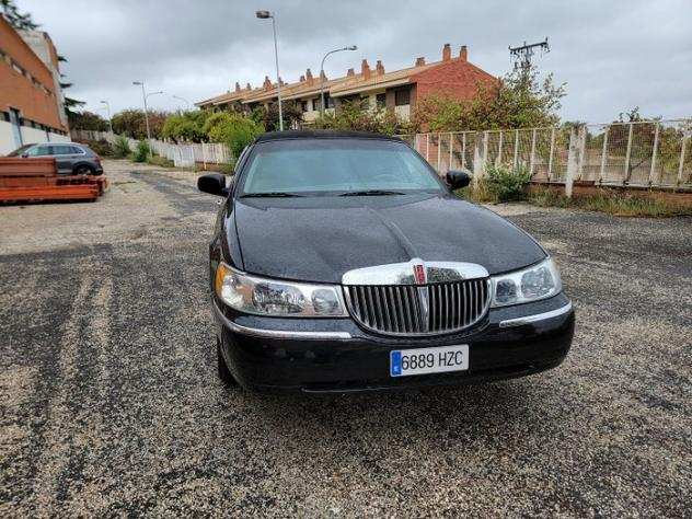 Lincoln - Town Car Limousine quotNO RESERVEquot - 2000