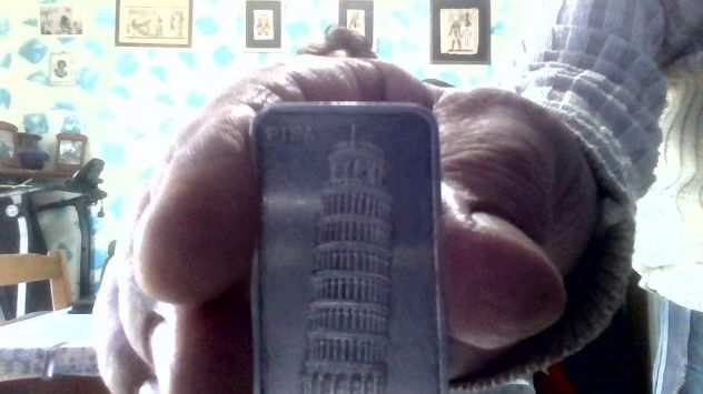lingotto in argento 999 rapprentante torre di pisa