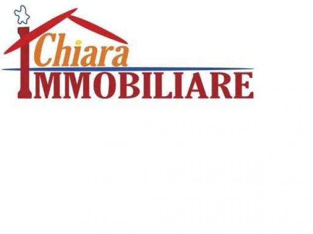 Locale comm.leFondo in affitto a MARINA DI CARRARA - Carrara 50 mq Rif 1134699