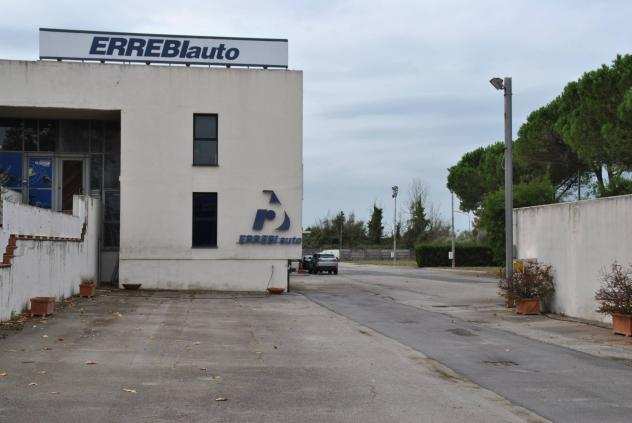 Locale comm.leFondo in vendita a MADONNA DELLACQUA - San Giuliano Terme 1700 mq Rif 787209
