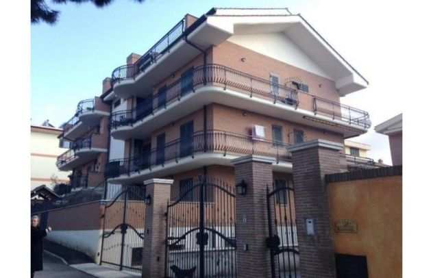 Loft con SPESE COMPRESE  Grottaferrata