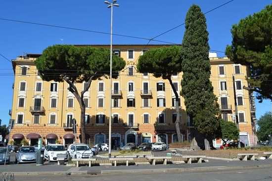 LOFT IN ZONA PORTA MAGGIORE