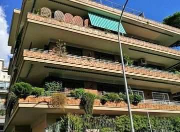 Loft in zona Tomba Di Nerone  POSTO AUTO