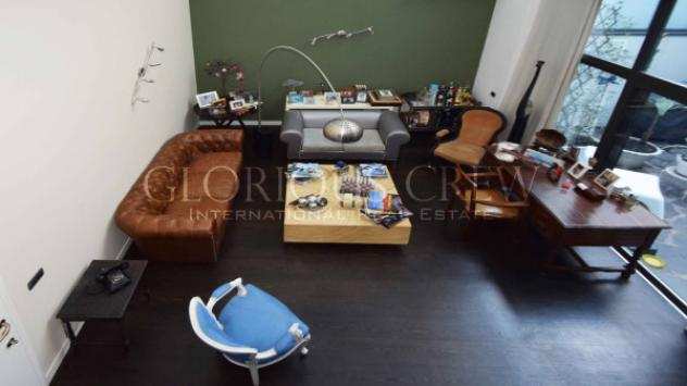 Loft  Open Space di 222 msup2 con 4 locali in vendita a Milano