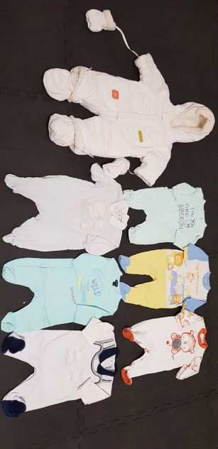 Lotto 118 pezzi abbigliamento neonato 03 mesi